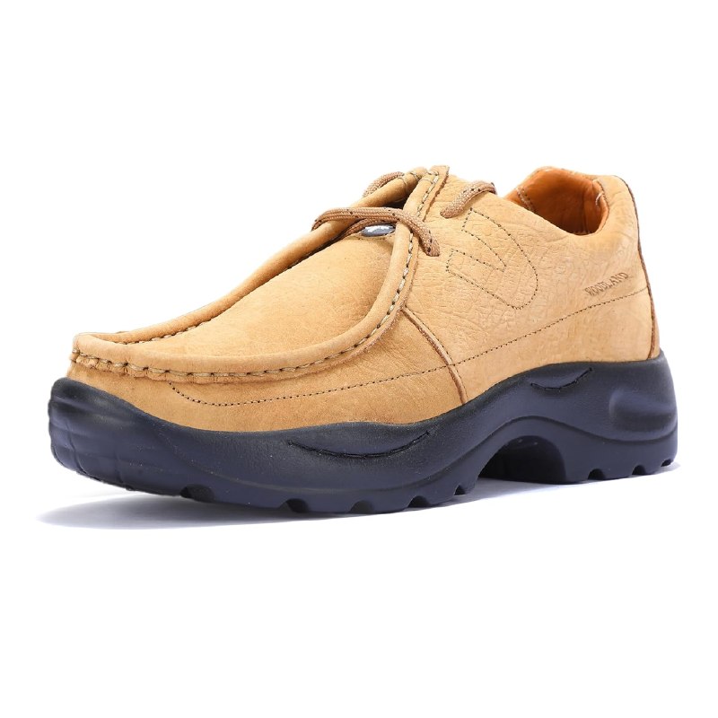 61% off : Woodland Men's Leather Sneaker @₹1,669